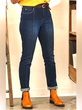 DULUTH TRADING CO 10R Women's Jean-Netics High Rise Slim Leg Jeans